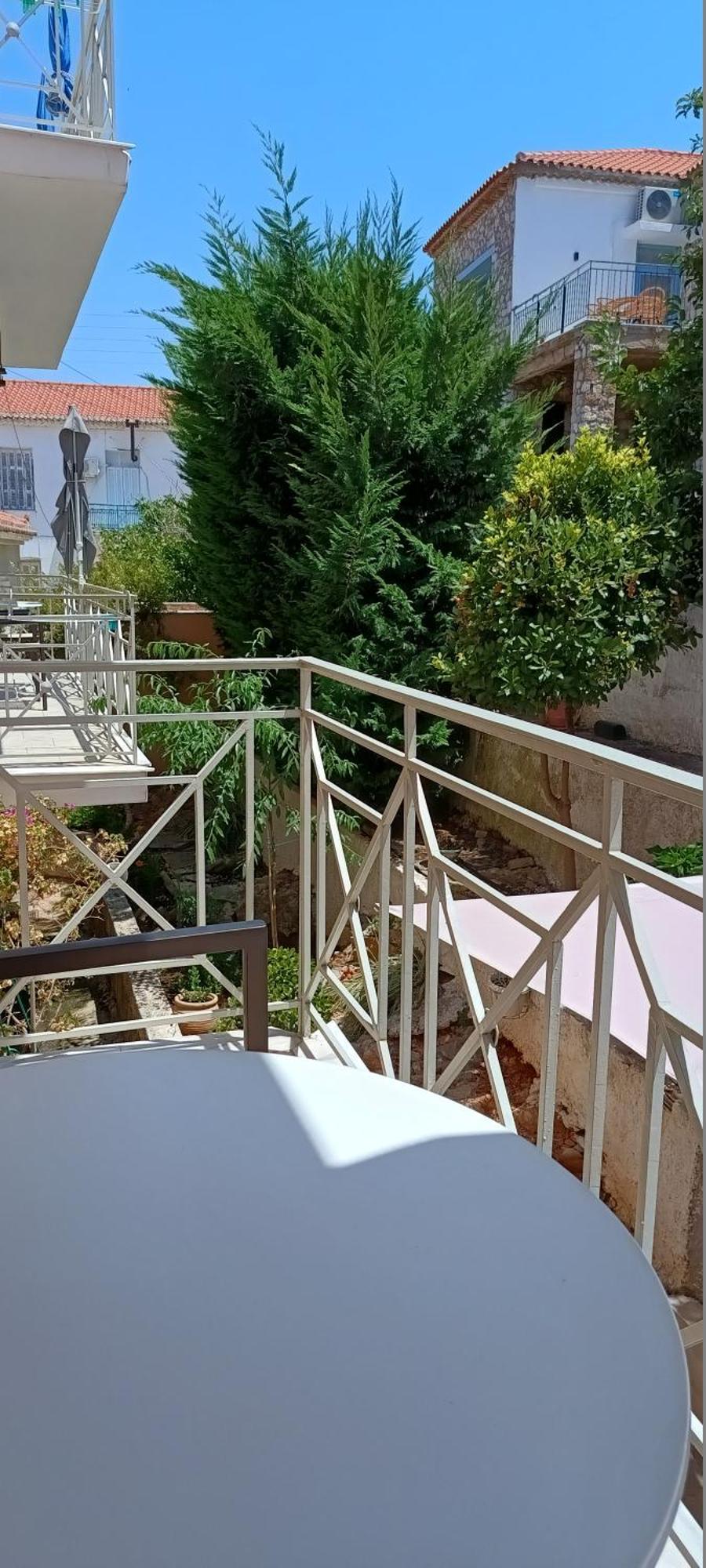 Aparthotel Ta Adelfia Pylos Exterior foto
